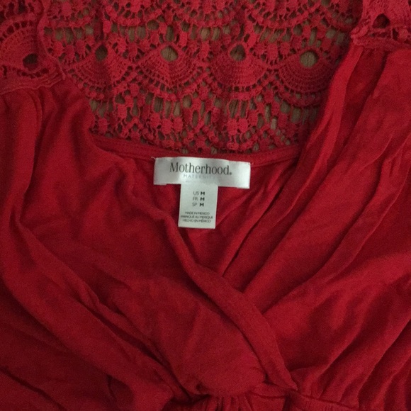 Motherhood pregnancy shirts bundle. - Picture 3 of 8